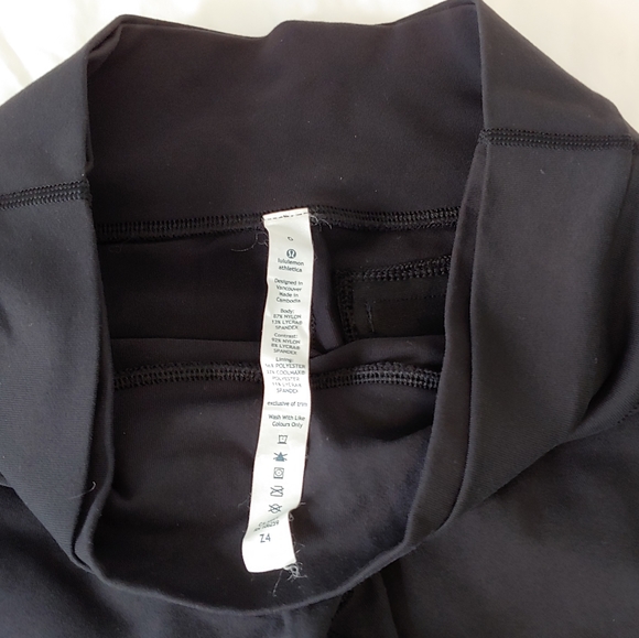 Lululemon cropped wide leg yoga pants - Picture 3 of 9